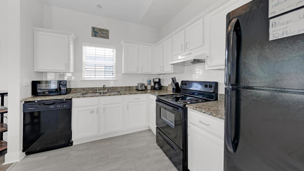 Pelican House - Newly Remodeled, Professionally Decorated, Only About 1 Mile To Seaside! Санта Роса Бийч Екстериор снимка